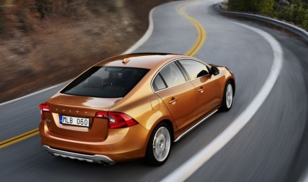 Volvo S60 nowa rzeźba nadwozia