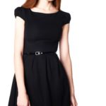 Sukienki biurowe nie bój się firmowego dresscode niech będzie on motywem pomysłu i nada Ci i gustownego charakteru.