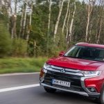 MITSUBISHI OUTLANDER 2016 NOMINOWANY DO FINAŁU KONKURSU O TYTUŁ BEST BUY!