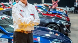 Ojciec sportowej Toyoty GT86 na spotkaniu z fanami w Anglii
