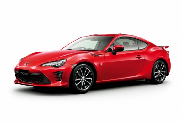 Toyota odświeża GT86