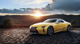 Lexus LC będzie dostępny w czterech wersjach wyposażeniowych