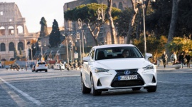 Sprawdzono: Lexus IS przyciąga wzrok