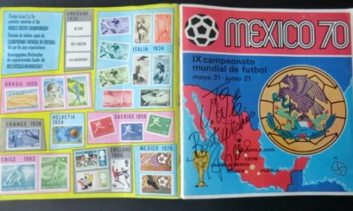 Najstarszy album Panini z podpisami Pelé na sprzedaż