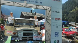 Kultowa Toyota Land Cruiser na trasie kultowego rajdu