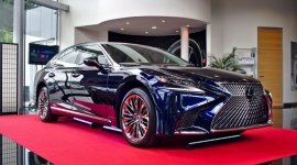Nowy Lexus LS