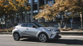 Toyota C-HR samochodem roku według Parkers