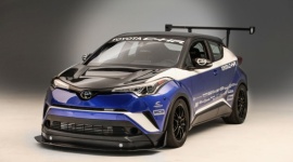 Co kryje się pod lakierem 600-konnej Toyoty C-HR R-Tuned