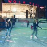 Świąteczny Wola Park zaprasza na lodowisko