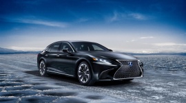 Nowy Lexus LS i Takumi. Art Wood