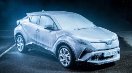 Hybrydy nie boją się mrozu. Zima ze sportowo-użytkowymi hybrydami Toyoty