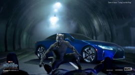 Lexus i Czarna Pantera na Super Bowl