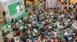 Trzypoziomowa strefa kibica w samym centrum Krakowa