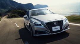 Nowa generacja Toyoty Crown to trendsetter nowych technologii