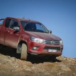 Toyota Hilux: pickup o dwóch twarzach