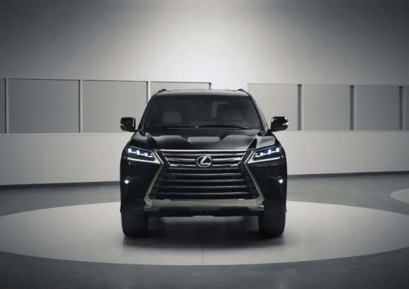 Specjalna edycja Lexusa LX 570 zadebiutuje w Los Angeles