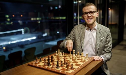Kwadrans z szachami – co nam daje?