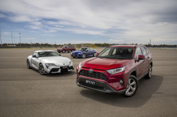 Toyota RAV4 Hybrid najlepszym samochodem na australijskim rynku