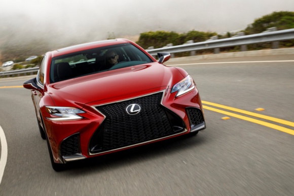 Sportowy LS F, kolejny IS oraz nowy SUV – Lexus szykuje gorące nowości?