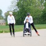 27 maratonów na rolkach w 27 dni. Jadą na ratunek chłopcu, który nie czuje bólu