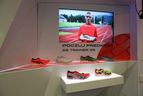 Poczuj różnicę w nowych modelach marki ASICS