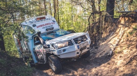 Hilux jako septyczna karetka – unikalny ambulans