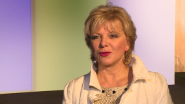 Dorota Kamińska w roli kobiety opętanej zazdrością. Na deskach Teatru Kamienica nowy spektakl „Zazdrość”