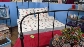Renifery i geometria – świąteczne wzory w sklepach Sweet Home Andropolu