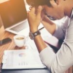 Polacy nie ufają instytucjom finansowym i potępiają dłużników?