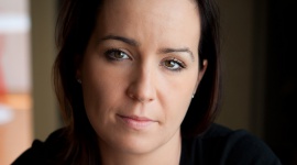 Rozpalić młode umysły literaturą Książka, LIFESTYLE - Katarzyna Mlek, autorka m.in. powieści ?Zapomnij patrząc na słońce? oraz zbioru opowiadań ?Na wietrze diabeł przyjechał? pierwsze warsztaty pisarskie dla młodzieży gimnazjalnej przeprowadzi 26 lutego w Bielsku-Białej.