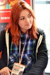 Wolontariuszka na Festiwalu Sztuki Faktu (fot. Paulina Brzozowska).jpg