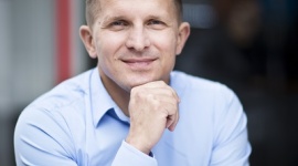 Telewizja Polska na YouTube BIZNES, Media i PR - Niedawno nowy prezes Telewizji Polskiej, Jacek Kurski zapowiedział zniknięcie materiałów telewizji publicznej z YouTube. Ma to być krok w kierunku budowy i wzmacniania własnej platformy VOD, która zdaniem prezesa, ma konkurować między innymi z Netflixem.