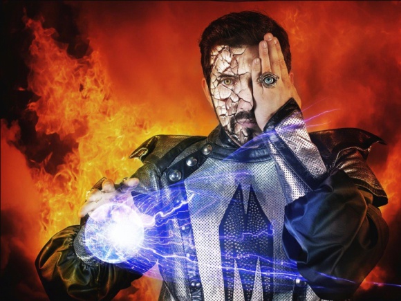 Największy magic show już 24 kwietnia w Warszawie Gwiazdy, LIFESTYLE - Mistrz Magii Marcin Muszyński, wraz ze swoim zespołem, przemierza obecnie trasę koncertową z programem DUŻA ILUZJA. Główne i największe koncerty odbędą się 24 kwietnia 2016 w EXPO XXI Warszawie.