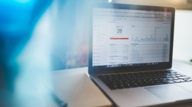 Złote zasady e-mail marketingu BIZNES, Media i PR - Profesjonalnie przeprowadzona kampania mailingowa może pozwolić nam osiągnąć wysokie wyniki sprzedażowe. Trzeba jednak uważać, gdyż błędy, jakie popełniają przy wysyłkach marketerzy często wiele kosztują i zamiast angażować, odciągają uwagę.