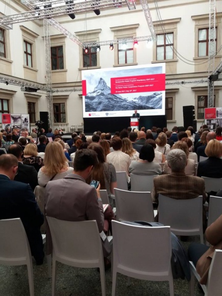 Agencja Pełka 360? dla Ministerstwa Rozwoju BIZNES, Media i PR - Agencja Pełka 360?, jako partner firmy Delta Tour, zorganizowała międzynarodową konferencję podsumowującą 10-letni okres wdrażania Szwajcarsko-Polskiego Programu Współpracy,