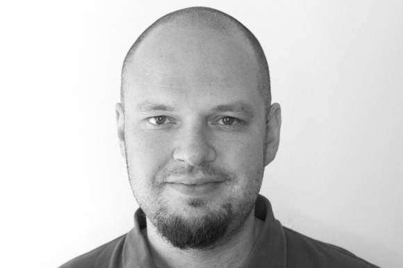 Marcin Hołyst nowym prezesem Catvertiser BIZNES, Media i PR - Od czerwca br. stanowisko prezesa Catvertiser ? polskiej platformy do optymalizacji kampanii reklamowych na Facebooku ? pełni Marcin Hołyst. Jest on odpowiedzialny za kompleksowy rozwój firmy i jej strategicznych obszarów.