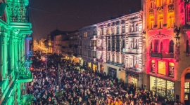 Awangarda w świetlnej odsłonie