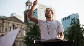 JIMEK wystąpił z Młodą Polską Filharmonią na Placu Grzybowskim