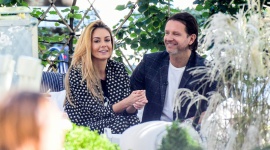 Małgosia Rozenek-Majdan i Radosław Majdan użyczyli głosu kosmicznym agentom! Gwiazdy, LIFESTYLE - Już 8 listopada ponad 8000 szkół podstawowych w Polsce świętować będzie Dzień Śniadanie Daje Moc. Aby zachęcić najmłodszych do zdrowego odżywiania, gwiazdorska para wzięła udział w nagraniu audiobooka, aby nauczyć ich 12 zasad zdrowego odżywiania.