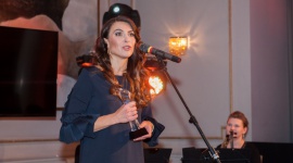 Olga Kozierowska w gronie Inspiratorów Biznesu 2017! BIZNES, Kultura - Współzałożycielka Fundacji Sukcesu Pisanego Szminką ? Olga Kozierowska, od wielu lat prowadząca działania wspierające kobiety w realizacji ich potencjału, znalazła się gronie nagrodzonych prestiżowym wyróżnieniem ?Inspiratorzy Biznesu? 2017.