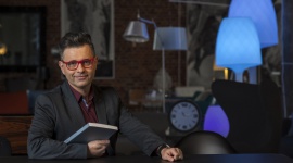 PORADY NA LATO Książka, LIFESTYLE - Poradnik? Z pewnością każdy z nas przeczytał choć jeden w życiu. Nikt nie jest idealny i normalne jest, że potrzebujemy porad.
