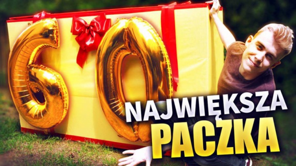 Chupa Chups: influencerzy promują lizaki 3D BIZNES, Media i PR - Marka nawiązała kilkumiesięczną współpracę z Karolem ?Blowkiem? Gązwą oraz Agnieszką Grzelak. Popularni Youtuberzy promują na swoich kanałach innowacyjne lizaki 3D, m.in. organizując konkursy.