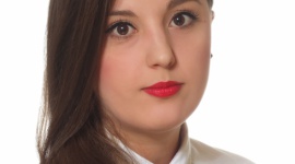Jak skutecznie dotrzeć do odbiorców w okresie przedświątecznym? BIZNES, Media i PR - W 2017 wydatki konsumenckie w okresie przedświątecznym wyniosły aż 687 mld dolarów, co stanowi największy roczny wzrost od zakończenia wielkiej recesji w 2010 roku. Przewiduje się, że sprzedaż detaliczna w analogicznym okresie w tym roku osiągnie nawet 720 mld dolarów. C