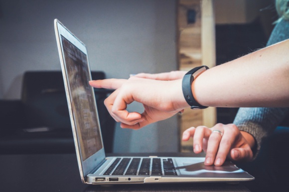 Majowe spotkania marketingowe dla sektora NGO BIZNES, Media i PR - Rusza nowy cykl spotkań skoncentrowanych na działaniach marketingowych i promocyjnych w sektorze NGO ? marketiNGO. Pierwsze wydarzenie odbędzie się już 17 maja o godz. 18:00 w klubie Hevre w Krakowie. Wstęp jest bezpłatny.