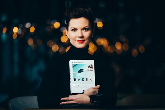 HARDE LIVE: spotkanie z Joanną Kocik, autorką powieści ?Basen?