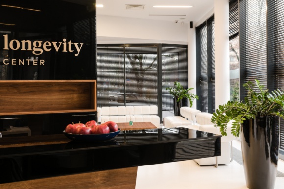 Longevity Center nowym klientem Communication Unlimited