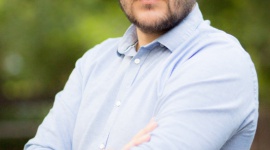 To koniec klasycznego public relations. Jak wygląda PR w dobie pandemii? BIZNES, Media i PR - ? Nie mam wątpliwości, że nagły wymóg cyfryzacji usług zmieni polskie firmy na zawsze ? komentuje Piotr Plak. ? A jeśli coś stanowi trudność dla klientów, jest również wyzwaniem dla branży PR-u i marketingu ? dodaje.