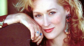 Film, - Wyjątkowa kariera, ?niewytłumaczalnie cudowna? - jak sama przyznaje. Co sprawia, że Meryl Streep od 50 lat przyciąga przed ekrany tylu widzów? ARTE.tv zaprasza na czuły dokument o tej niepowtarzalnej artystce.